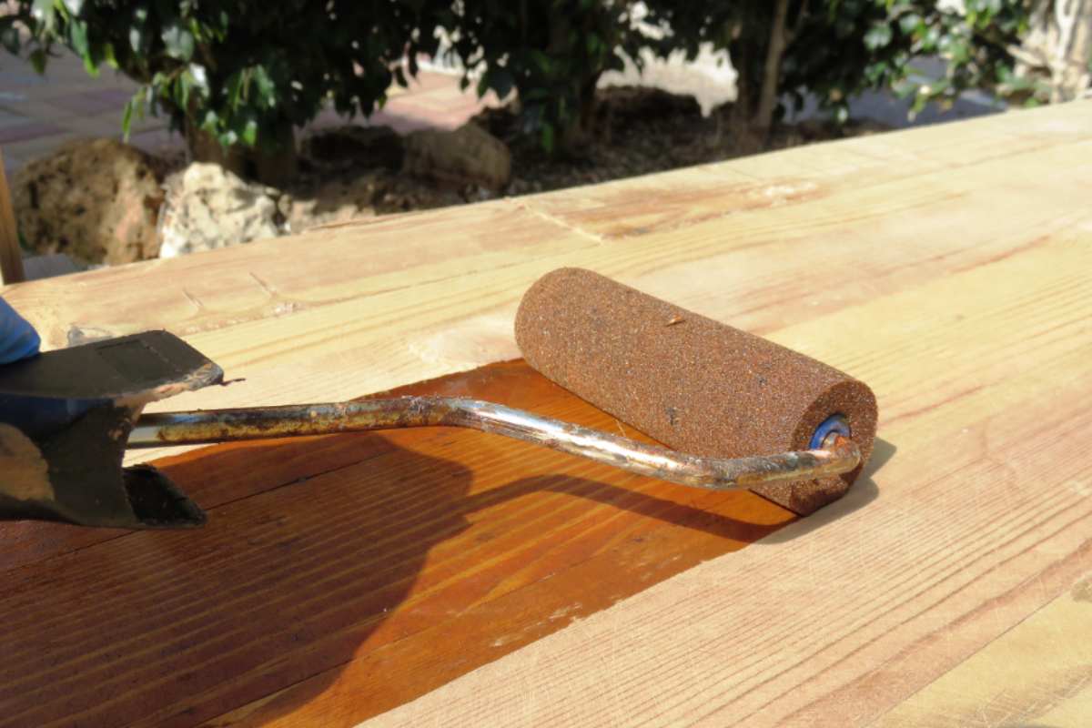 Povrchová úprava dřeva zajišťuje ochranu před povětrnostními vlivy a škůdci