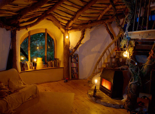 hobit house interiér