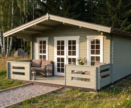 Zahradní domek FENIX – vizualizace: barevná varianta – šalvějová s bílými rámy